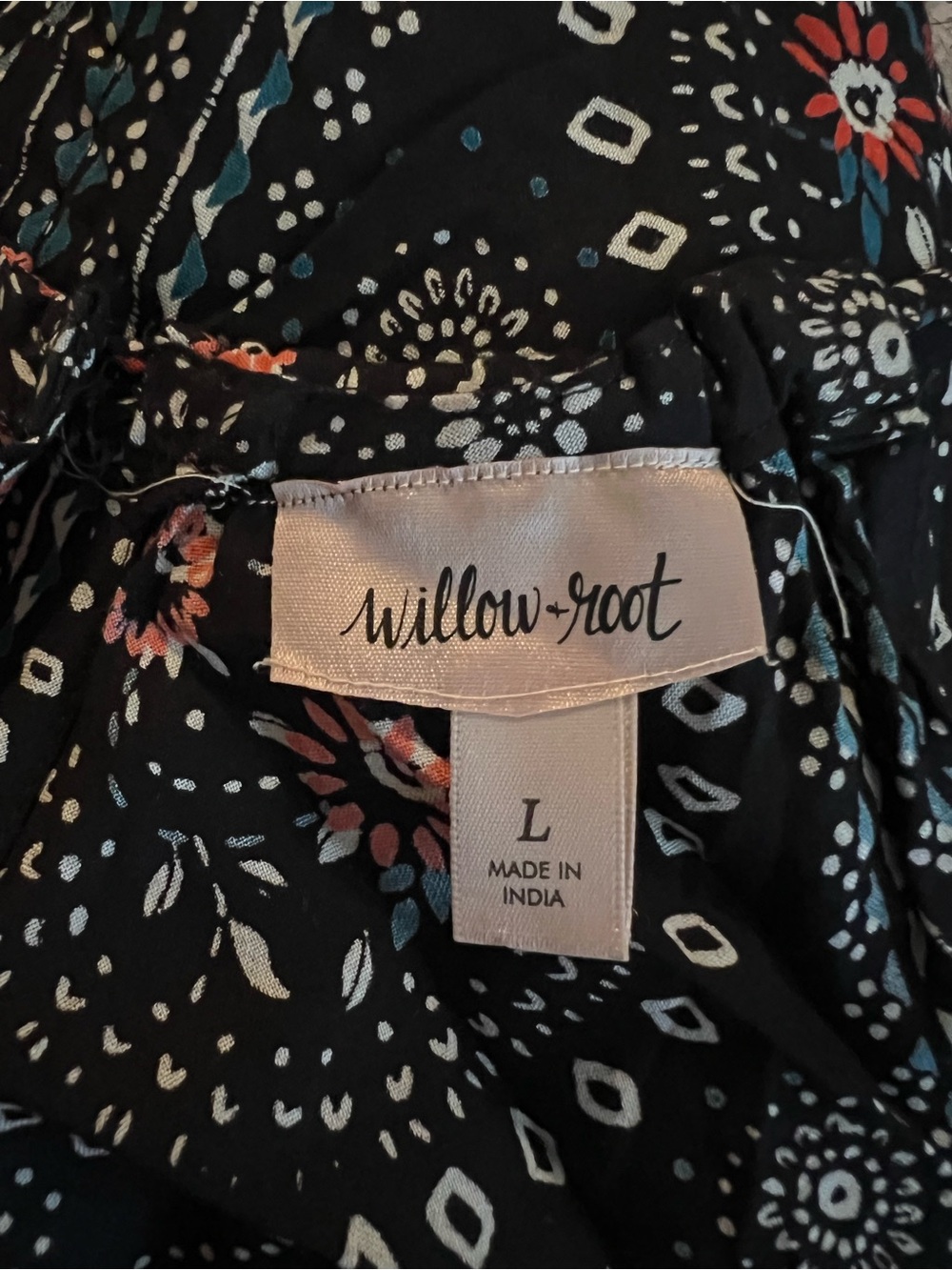Sleeveless Black Bandana Print Handkerchief Hem Camisole - Picture 7 of 8